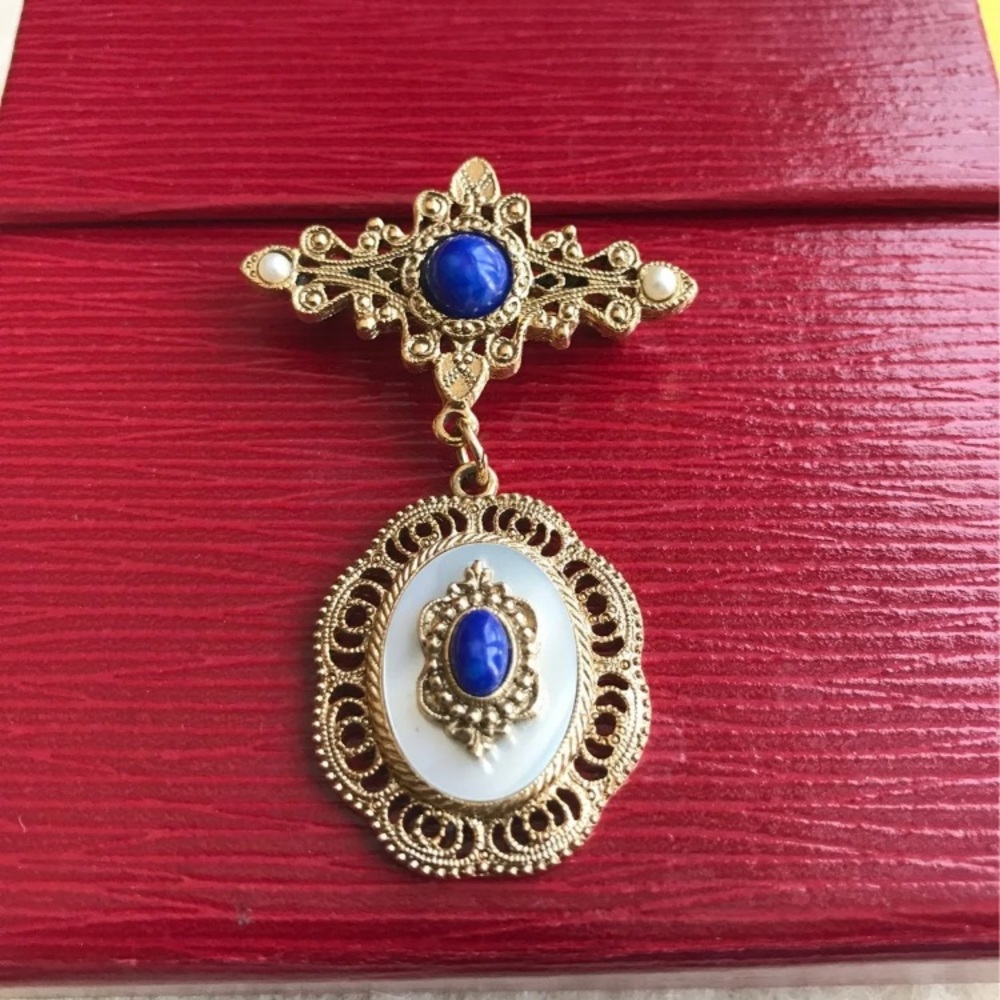 1928 Brooch Pin Vintage